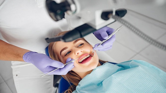 How Regular Visits To A Family Dentist In Milton Keynes Keep Your Smile Healthy